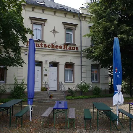 Deutsches Haus Hotel 3*